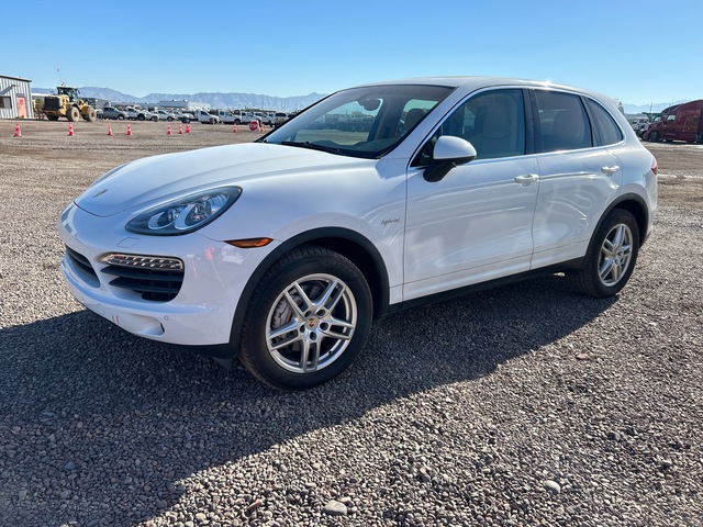 2012 Porsche Cayenne Hybrid SUV