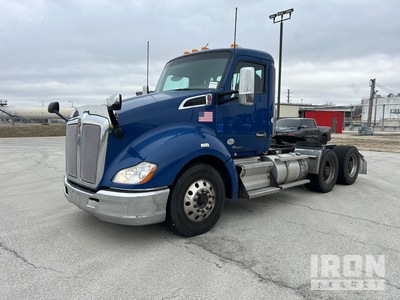 2019 Kenworth T680 6x4 T/A Day Cab Truck Tractor
