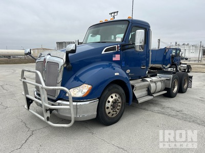 2019 Kenworth T680 6x4 T/A Day Cab Truck Tractor