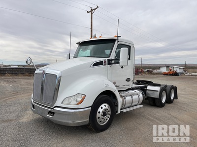 2018 Kenworth T680 6x4 Tracteur routier couchette