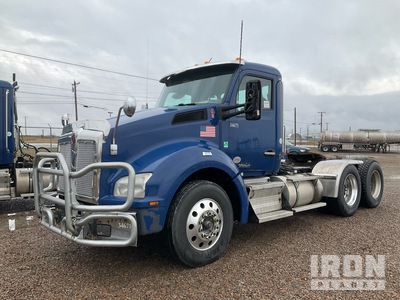 2019 Kenworth T880 6x4 T/A Day Cab Truck Tractor (Inoperable)