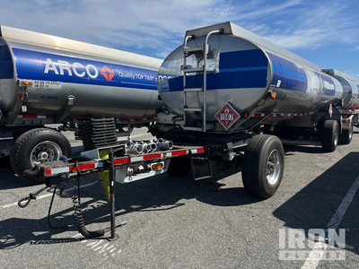 2000 PARMN 5200 gal T/A Turntable Rimorchio cisterna