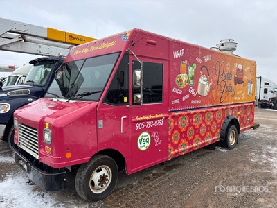 2010 Ford E-450 4x2 Food Concession Truck