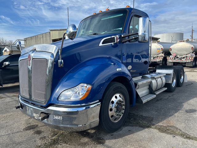 2020 Kenworth T680 6x4 T/A Day Cab Truck Tractor (Inoperable)