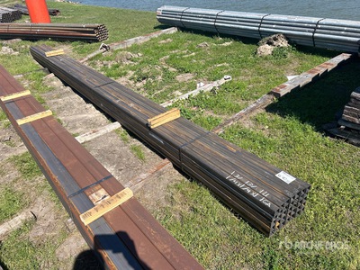 Quantity of 1 3/4 in x 1 3/4 In. 14 GA Rectangle Tubing Varios metales