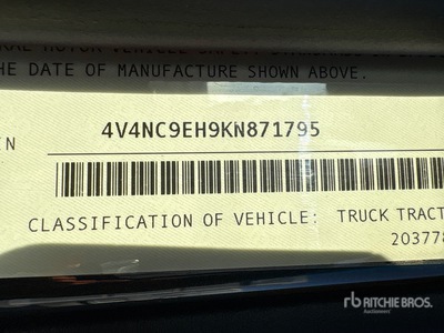 2019 Volvo VNL860 6x4 Cabeza Tractora Cabina Dormitorio