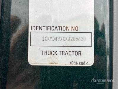 2019 Kenworth T680 T/A Day Cab Truck Tractor