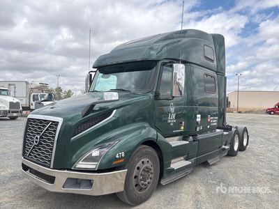 2019 Volvo VNL860 6x4 T/A Sleeper Truck Tractor