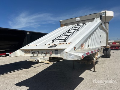 2010 CTS BDT-40 BD 42 ft T/A Remorque à benne centrale