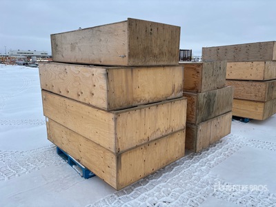 Quantity of (7) Plywood Lockers Articoli da ferramenta e di consumo