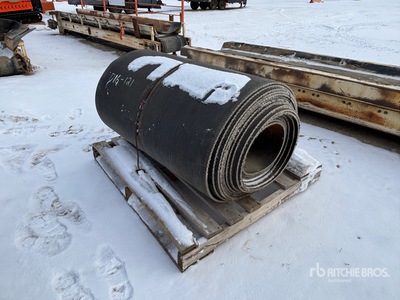 90 ft of 42 in x 1/2 in. Rubber Matten