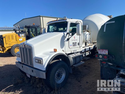 2011 Kenworth W900 8x4 Mixer Truck (Inoperable)