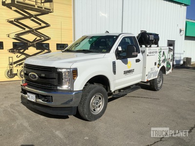 2018 Ford F-250 XL 4x4 サービスカー