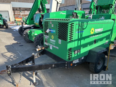 2018 Doosan P425/HP375WCU 375 cfm Mobile Air Compressor