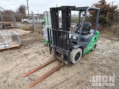 2019 Toyota 8FGU25 4750 lb Forklift (Inoperable)