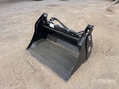 2025 GIYI GY-XKH39F 990 mm Multi-Purpose Mini Skid Steer Bucket (Unused)