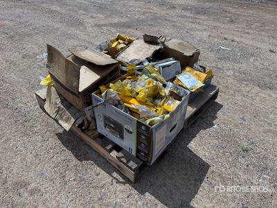 Quantity of (1) Pallets of - Fits Caterpillar