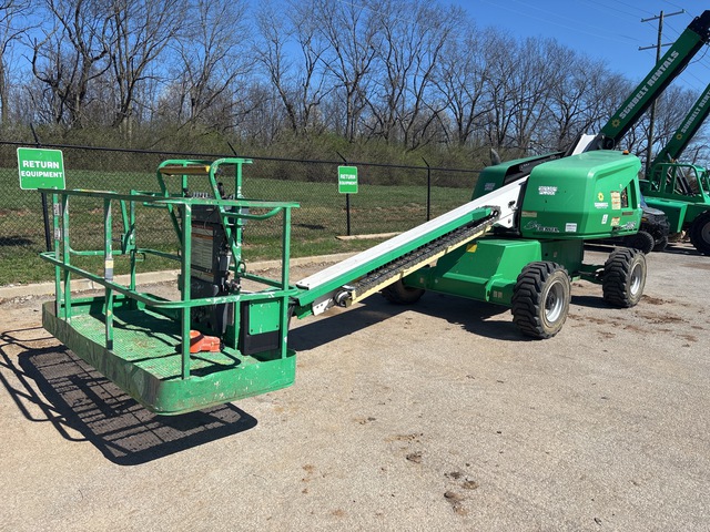 2017 JLG 400S 4WD Diesel Telescopic Boom Lift 2017 JLG 400S 4WD Diesel Telescopic Boom Lift