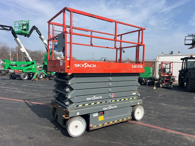 2016 Skyjack SJIII 4740 Electric Scissor Lift