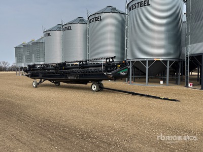 2013 MacDon FD75 35 ft Flex Draper Combine Header