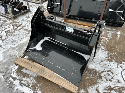 2026 GIYI GY-XKH39 39 in 396 lb Multi-Purpose Mini Skid Steer Bucket (Unused)