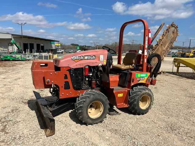 2020 Ditch Witch RT45 4x4 Trencher 2020 Ditch Witch RT45 4x4 Trencher