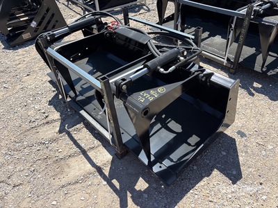 2026 GIYI GY-PG72 72 in Benne avec Grappin pour chargeuse à différentiel (Unused)