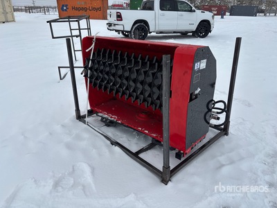 2026 GIYI GY-IC59 48 in Skid Steer Loader Ice Crusher ملحقات معدة الحمل الصغيرة المجنزرة المتنوعة (Unused)