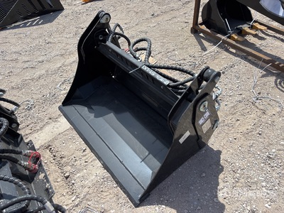 2026 GIYI GY-XKH39 39 in Multi-Purpose Mini Skid Steer Bucket (Unused)