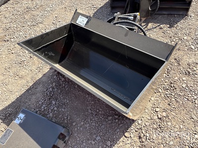 2026 GIYI GY-D5T 35 in Tilting Excavator Bucket (Unused)