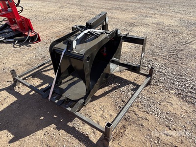 2026 GIYI GY-SGB45 21 in Skid Steer Stump Grapple bucket (Unused)