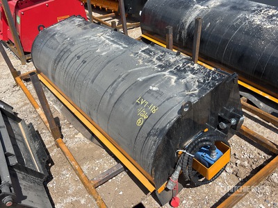 2026 GIYI GY-BS72 72 in Barredora para minicargadora (Unused)