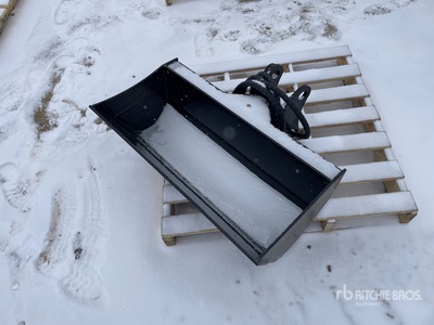 2026 GIYI GY-D3T 32 in Tilting CAT Excavator Bucket (Unused)