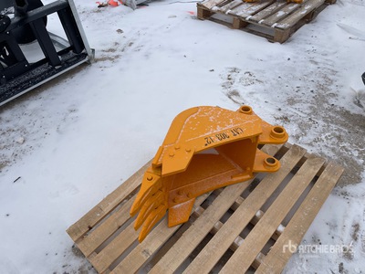 2026 GIYI GY-BK 12 in Digging Excavator Bucket - Fits Cat 303 (Unused)