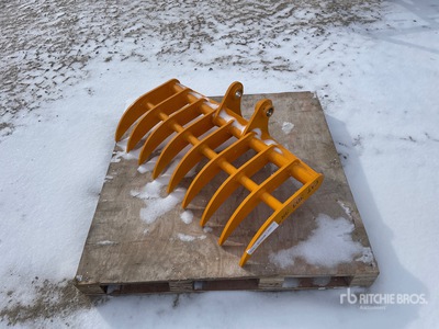 2026 GIYI 37 in Excavator Rake - Fits Cat 303 (Unused)