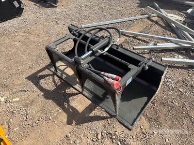 2026 GIYI GY-X PG44 44 in General Purpose Mini Skid Steer Grapple (Unused)