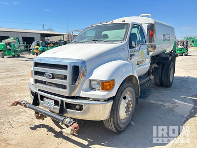 2015 Ford F-650 XL 2000 gal 4x2 Water Truck