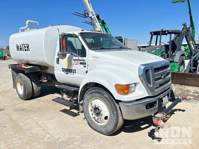 2015 Ford F-650 XL 2000 gal 4x2 Water Truck