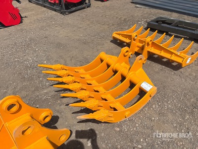 2026 GIYI Q/C Fit to cat 305 teeth Excavator Rake (Unused)