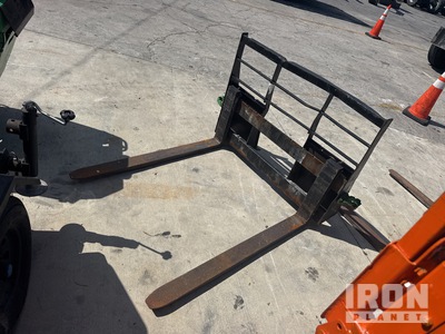 2022 Arrow 513175-4-48-2CB 48 in Skid Steer Forks