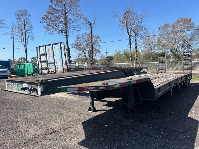 2005 Fontaine T/A Lowboy Trailer