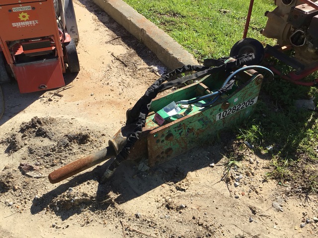 2020 FRD FX45CPQA Skid Steer Breaker (Inoperable)