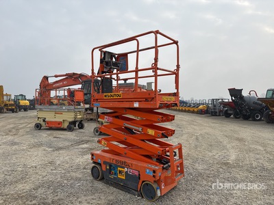 2011 Iteco IT5980 Electric Scissor Lift