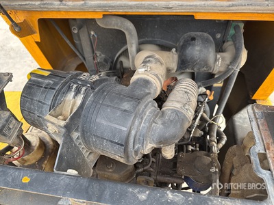 2007 Thwaites MACH475 3 t 4x4 Swivel Motobasculeur جرار نقل