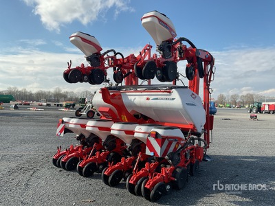 2023 Kuhn Maxima 3RT E Sembradora Neumática (Unused)