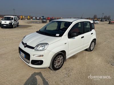 Fiat Panda سيارة