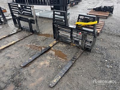 All-Star 48 in Hydraulic Fork Positioner Fourches pour chargeuse à différentiel