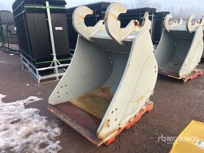 EXB-HD 42 in Q/C Cleanup Excavator Bucket (Unused)