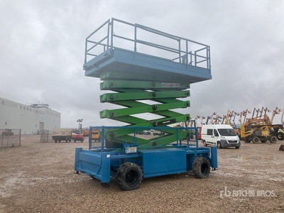 2007 Holland Lift B195DL 4x4 Diesel Scissor Lift