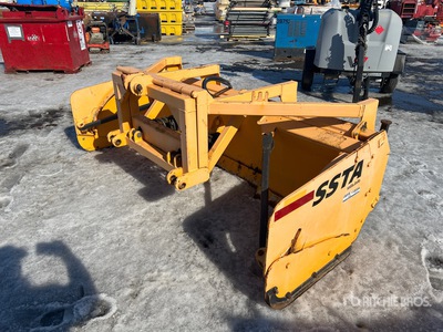 2018 SSTA 3-Point 8 ft - 12 ft 後部ブレードアタッチメン